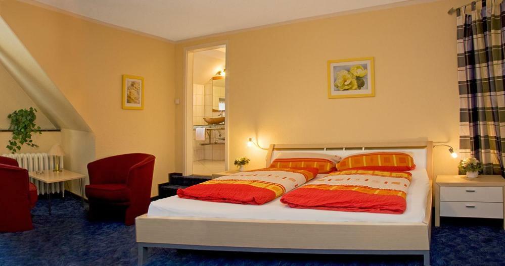 Hotel Zur Post アルンスベルク エクステリア 写真