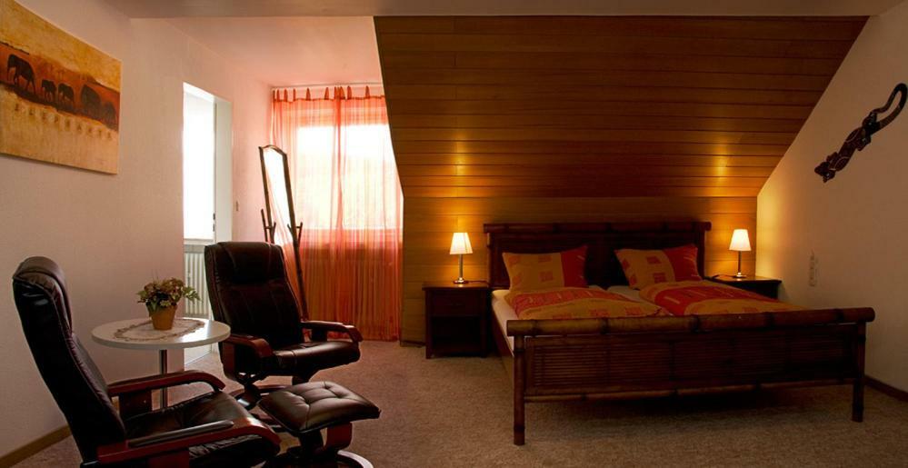 Hotel Zur Post アルンスベルク エクステリア 写真